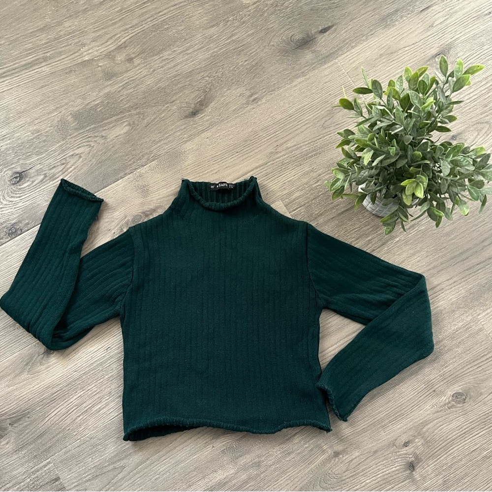 Dark Green Ribbed Turtleneck Sweater